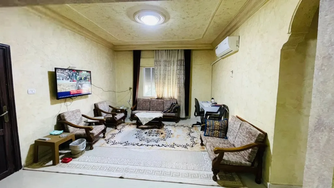 شقة سكنية مميزة للبيع في مادبا
