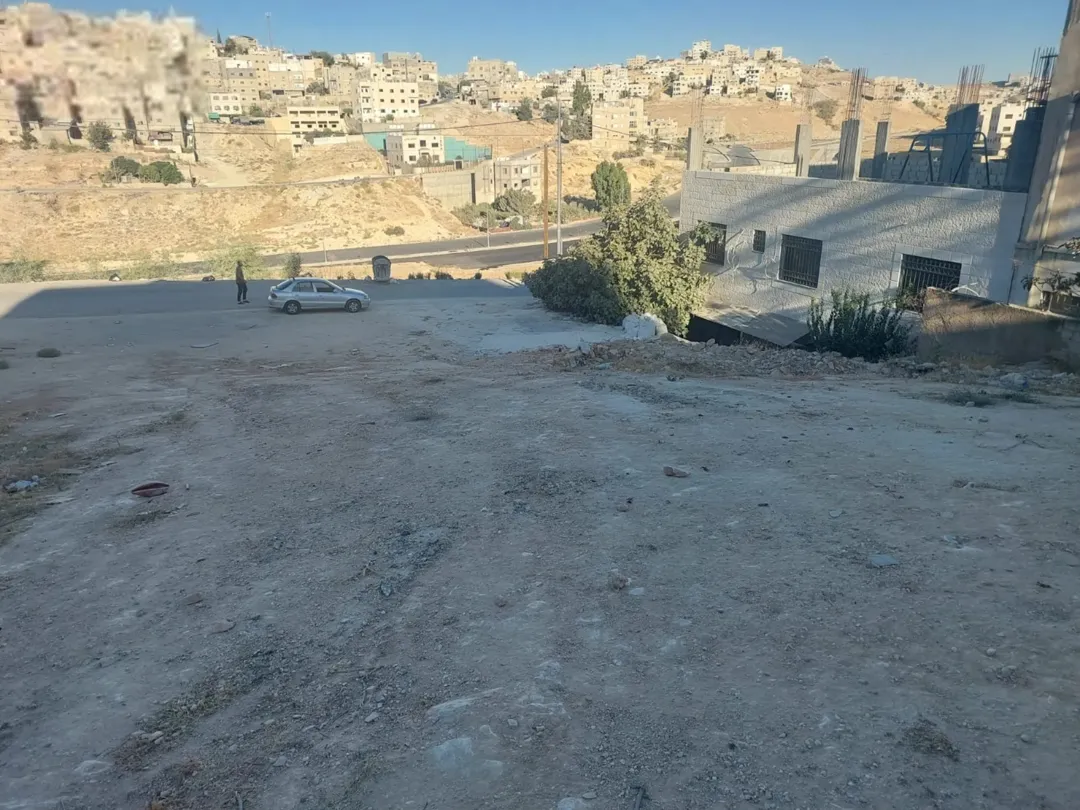 أرض سكنية مميزة للبيع في ضاحية الأرز – عمان