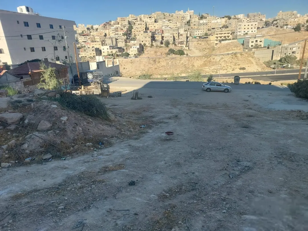أرض سكنية مميزة للبيع في ضاحية الأرز – عمان