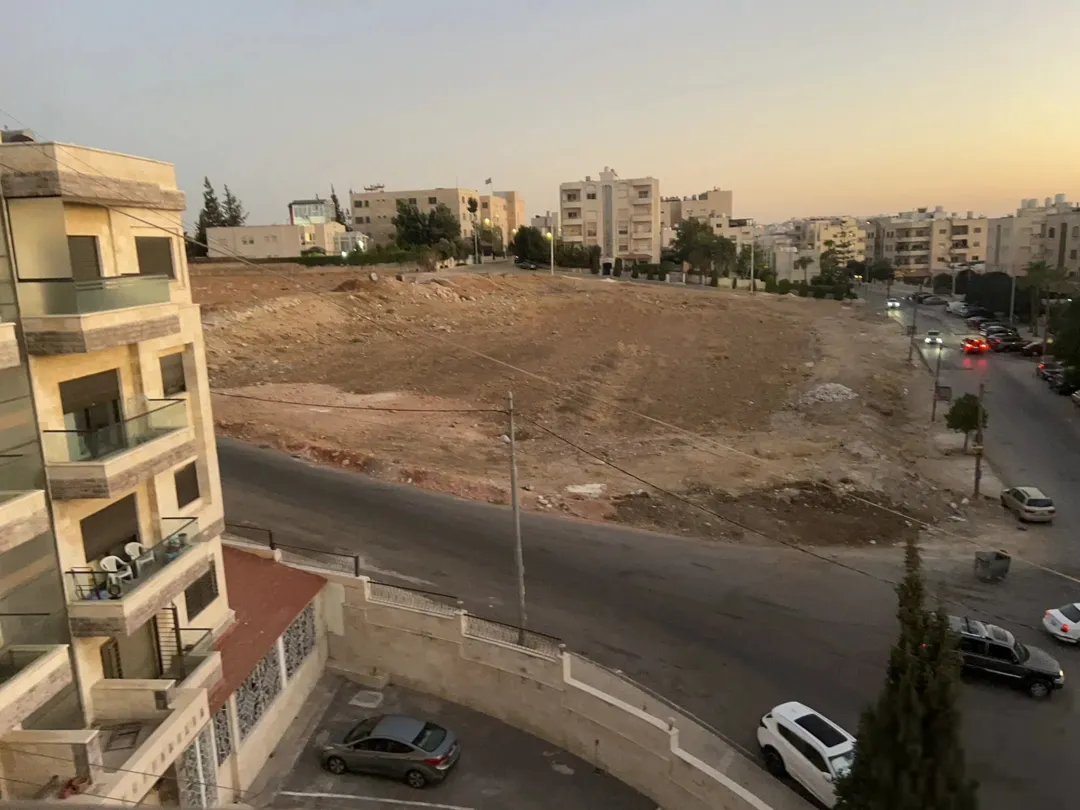 شقة مفروشة للإيجار في دير غبار – موقع مميز وهادئ | ID 841695