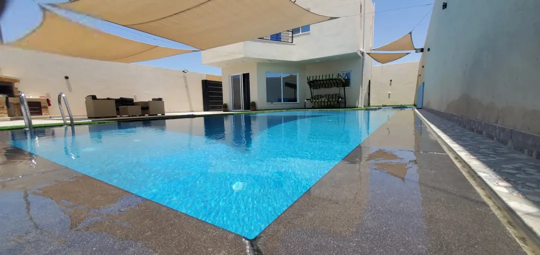 شاليه للبيع طريق البحر الميت