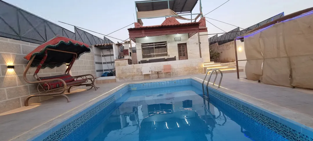 منزل مميز للبيع في ضهره الرمل بالقرب من دير علا