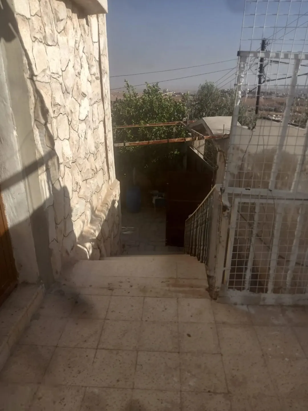 بيت في منطقة بلعما/النزهه/خلف جامع النزهه ومدرسة النزهه/عدد2