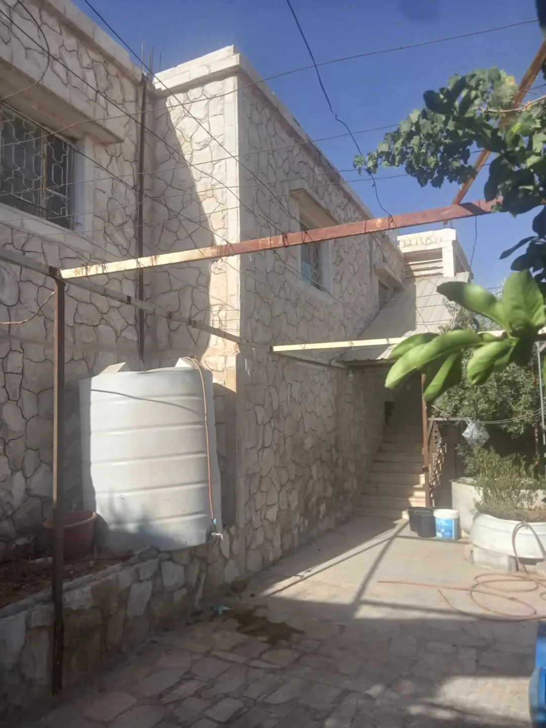 بيت في منطقة بلعما/النزهه/خلف جامع النزهه ومدرسة النزهه/عدد2
