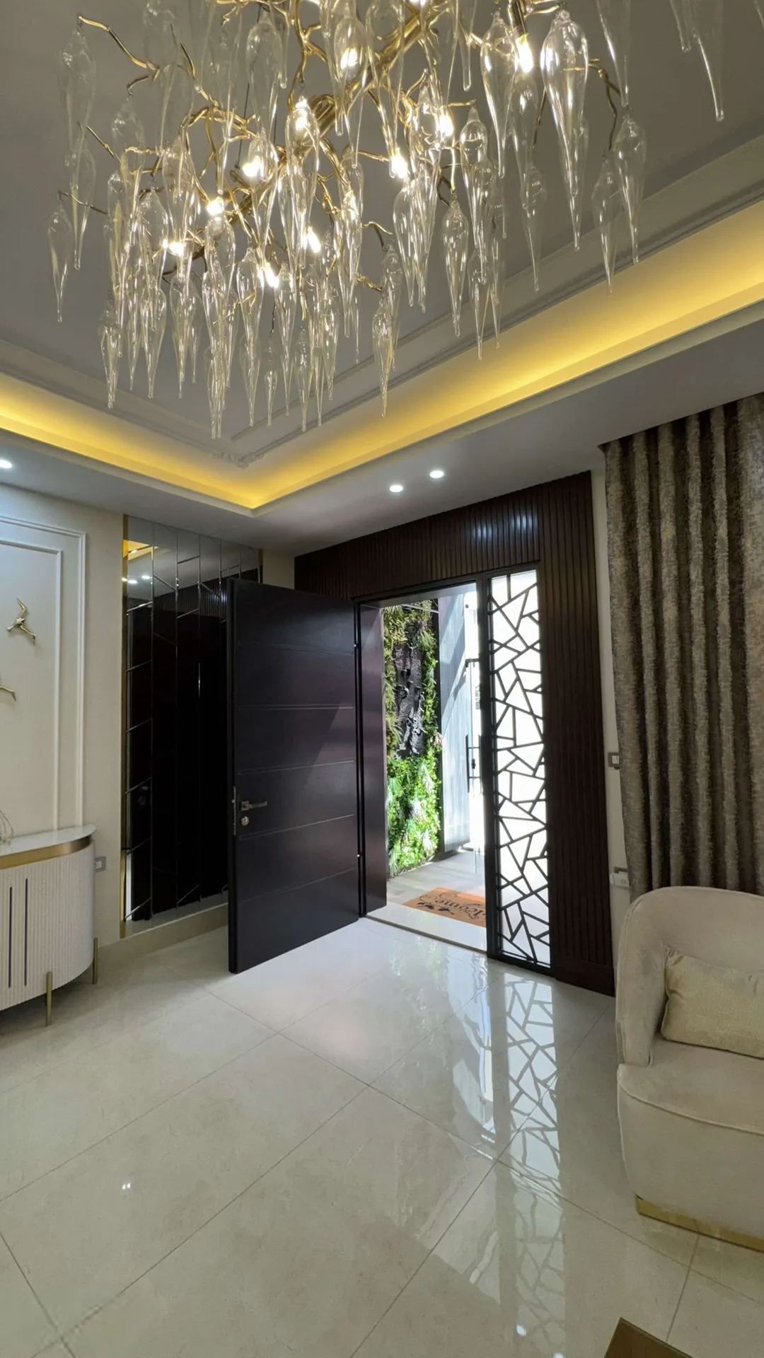 شقة فندقية فاخرة تجربة سكنية استثنائية – عمان الاردن | ID 590451