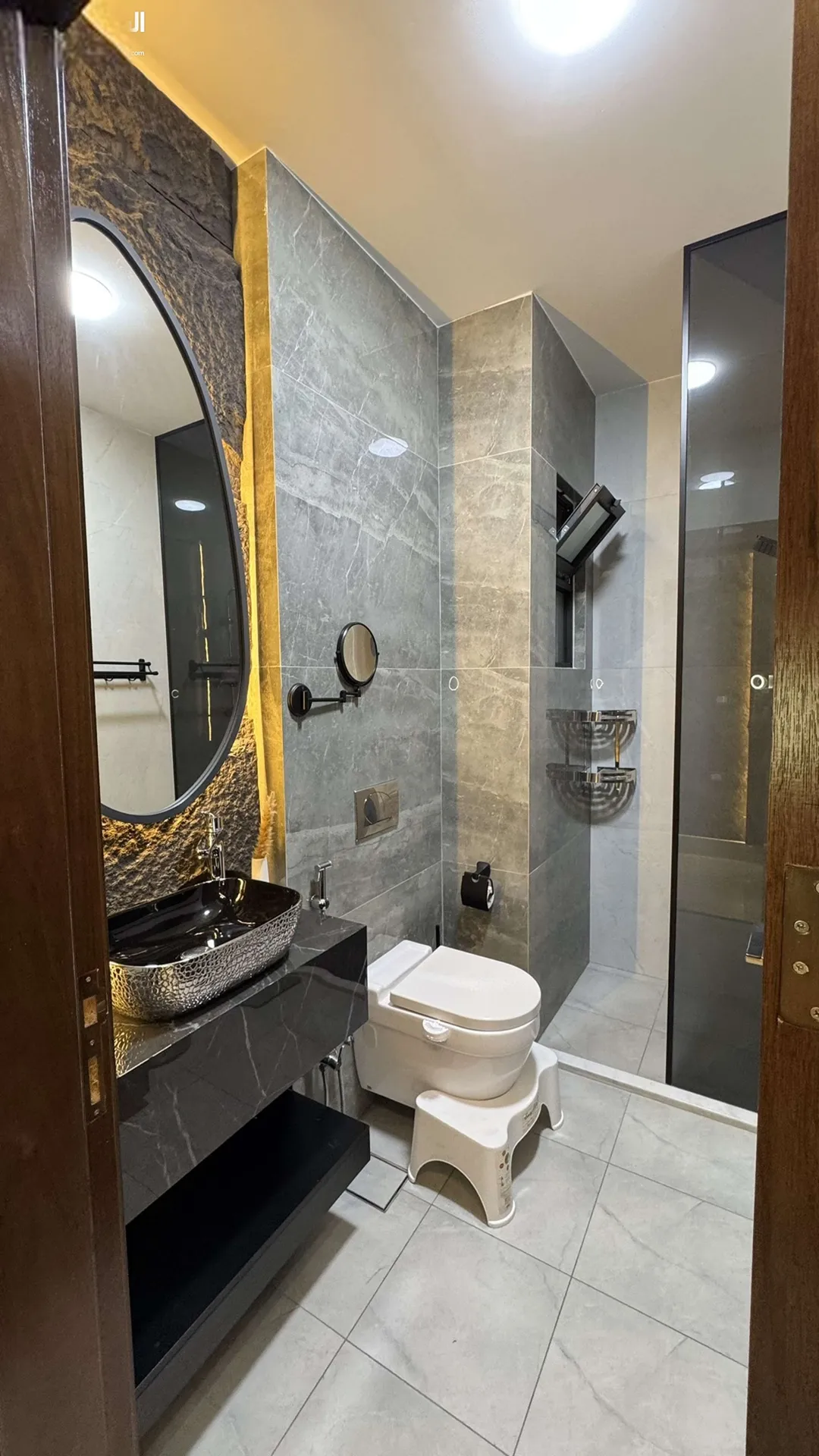 شقة فندقية فاخرة تجربة سكنية استثنائية – عمان الاردن | ID 590451