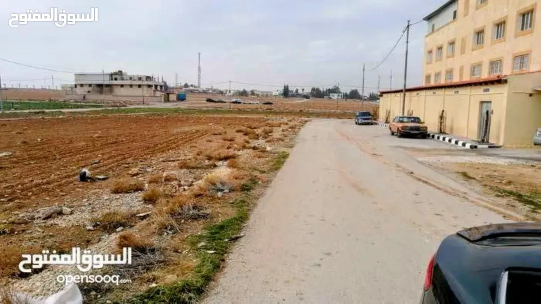 أرض استثمارية مميزة للبيع في منطقة الجيزة الصناعية