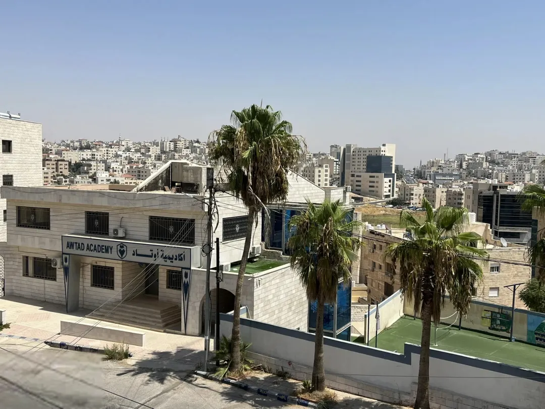 عمارة طابقين / 4 شقق للبيع