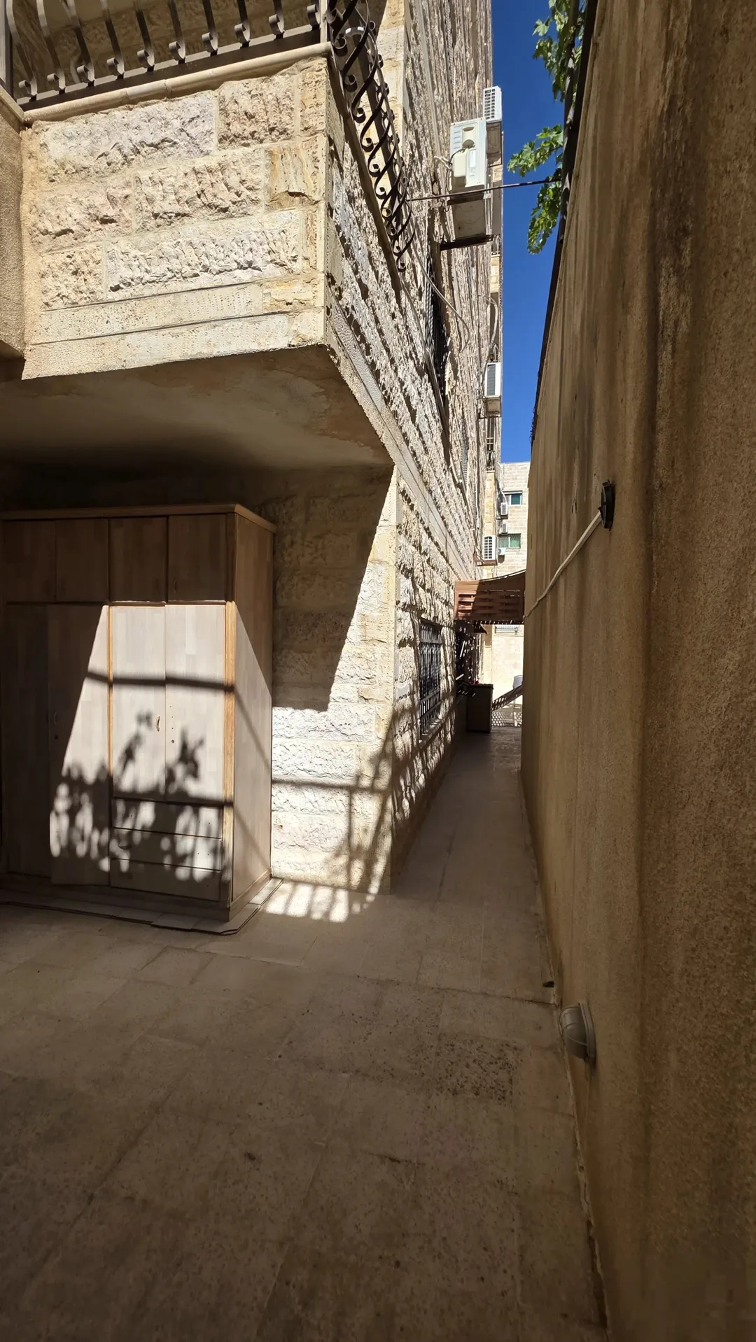 شقة للبيع في طبربور – عمان