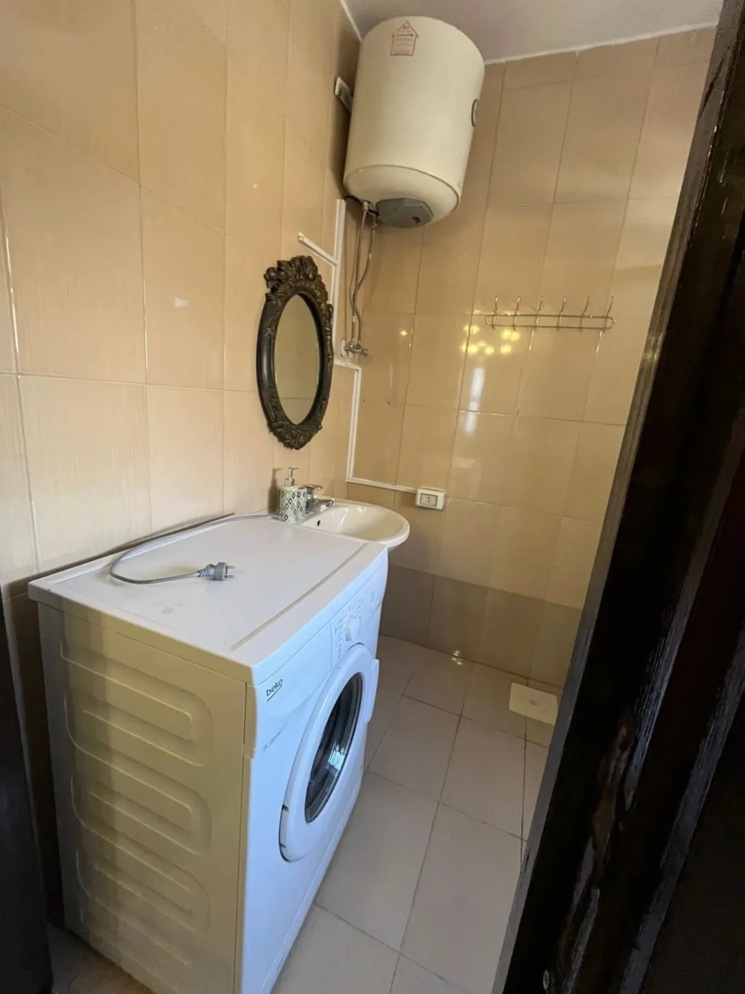 38e1cbab36_04_cleaned روف فاخر للإيجار | ID 738432
