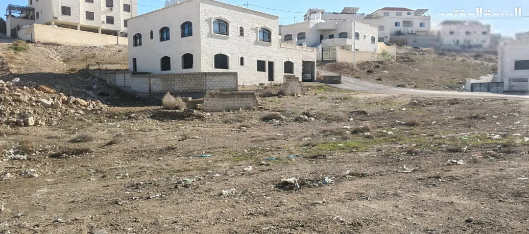 قطعة ارض مميزة جدا للبيع للباحثين عن التميز