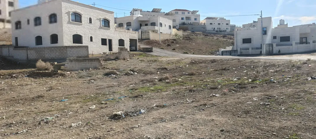 قطعة ارض مميزة جدا للبيع للباحثين عن التميز