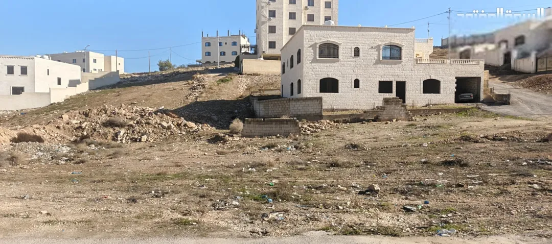 قطعة ارض مميزة جدا للبيع للباحثين عن التميز