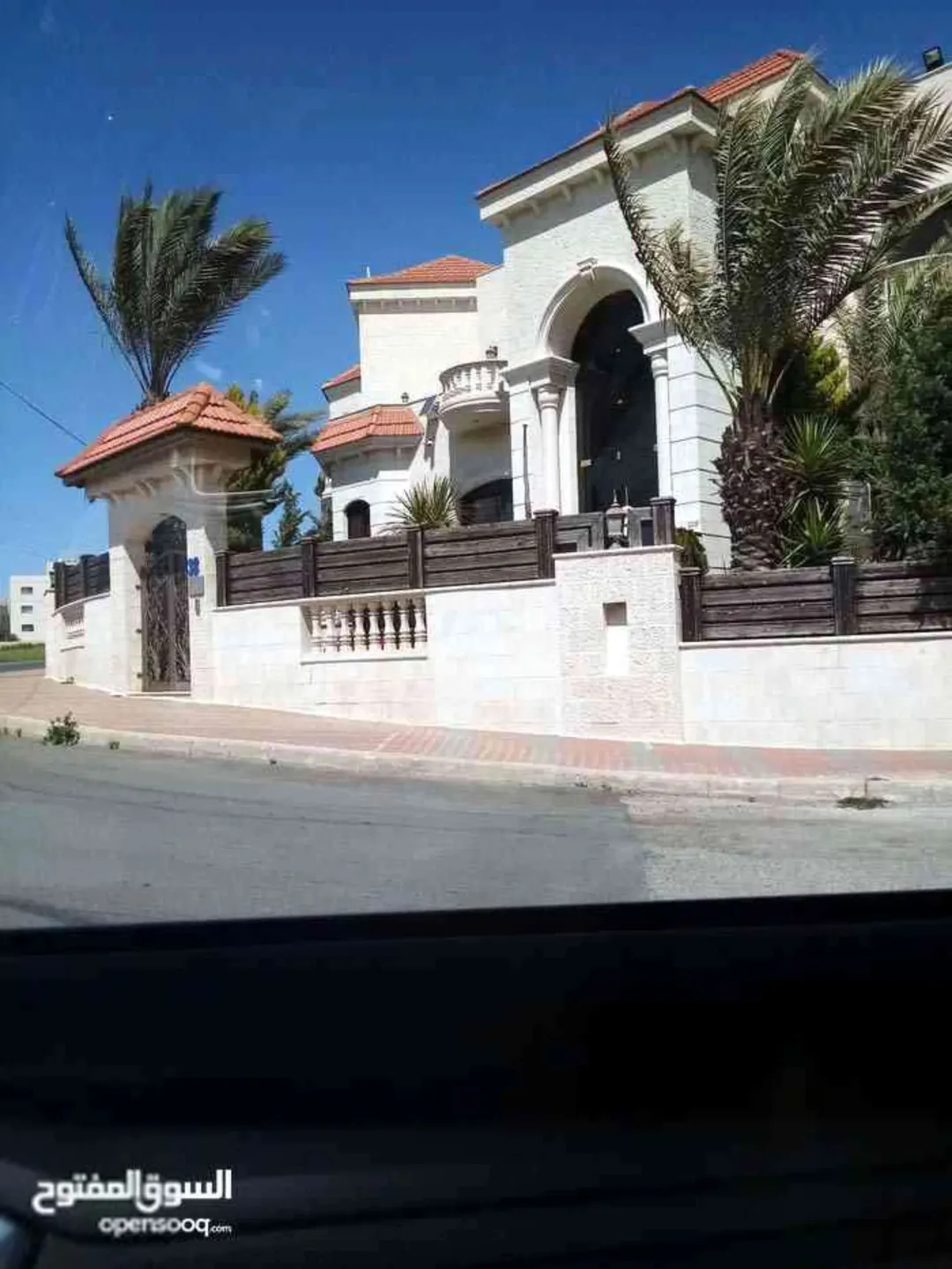 ارض مميزة للبيع في اليادودة تلعة الذهب