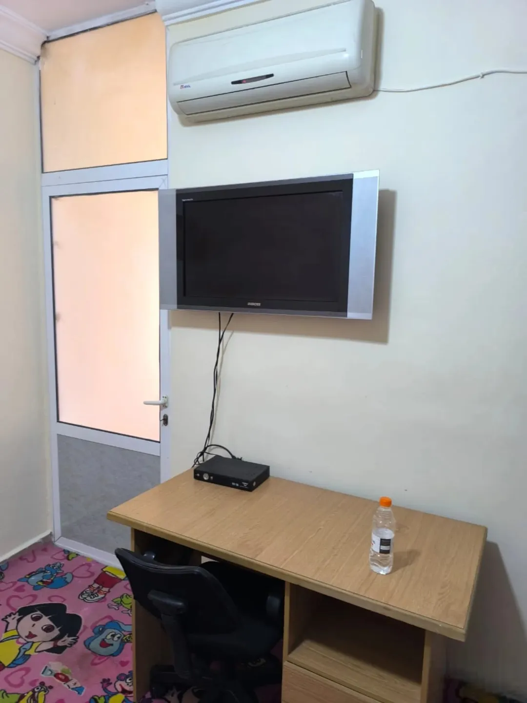 للبيع: عدد 2 استوديو مفروش بالكامل – مؤجران حالياً – في قلب إربد قرب جامعة اليرموك