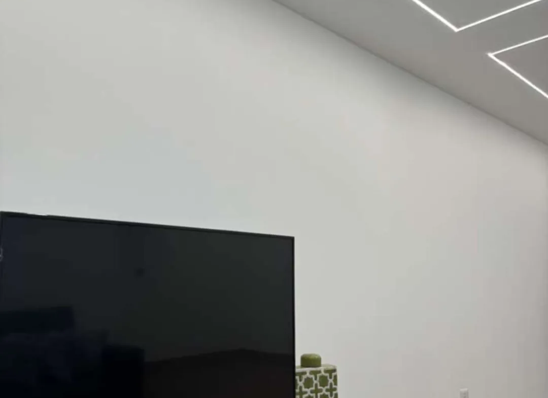 1080