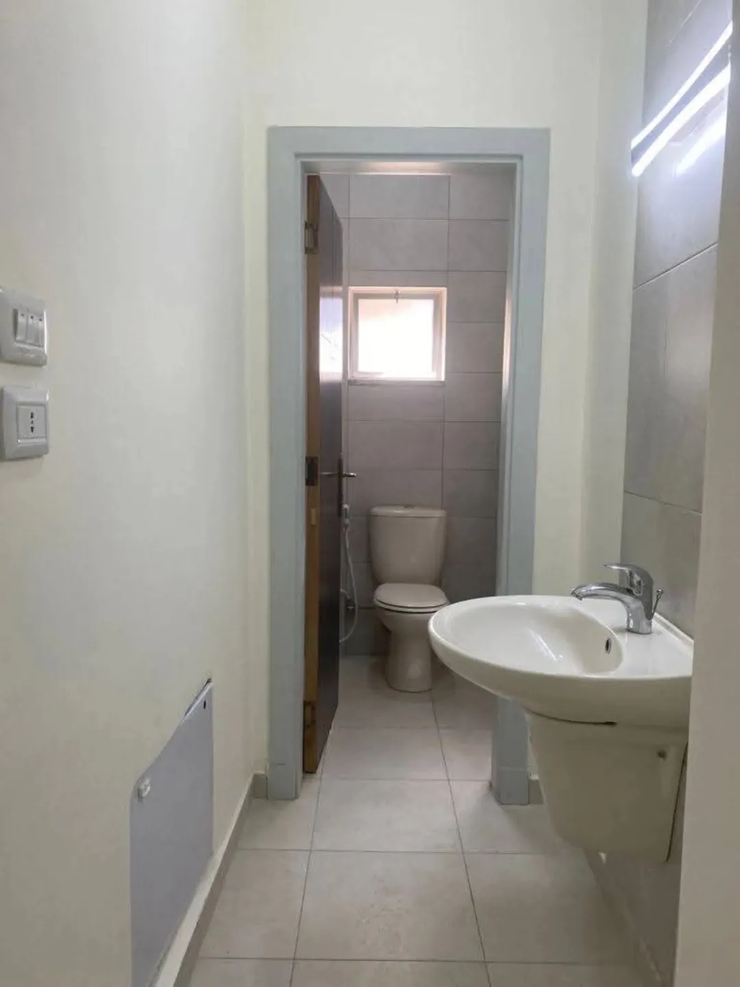 عمارة استثمارية – ضاحية الامير حسن (سكنية) للبيع مباشرة — صورة 3