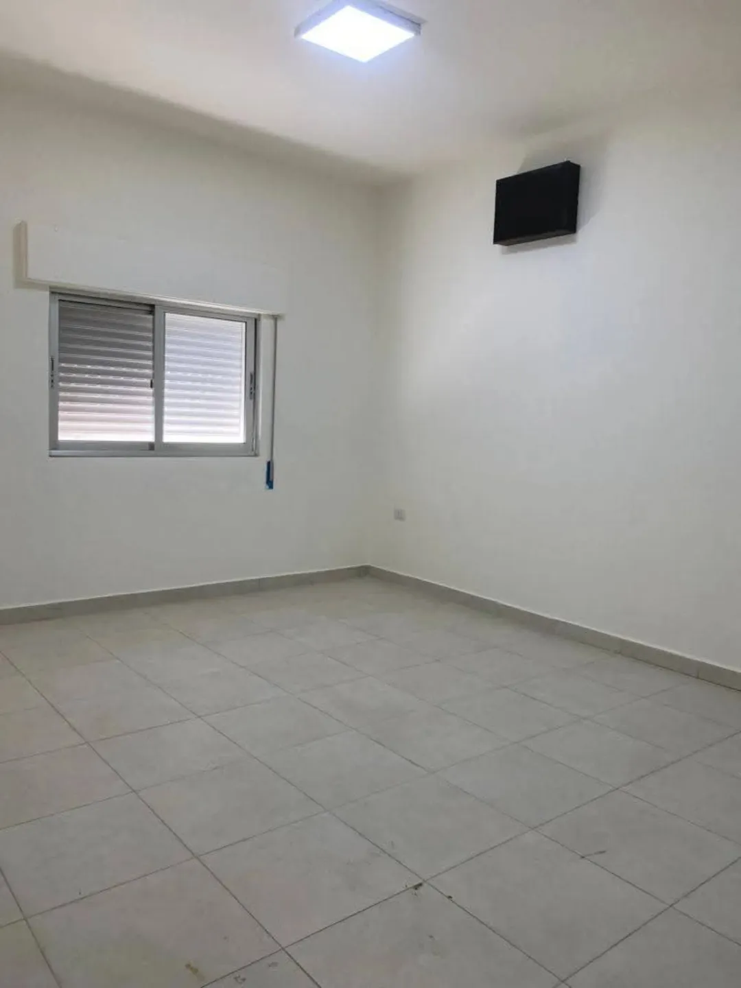 عمارة استثمارية – ضاحية الامير حسن (سكنية) للبيع مباشرة — صورة 4