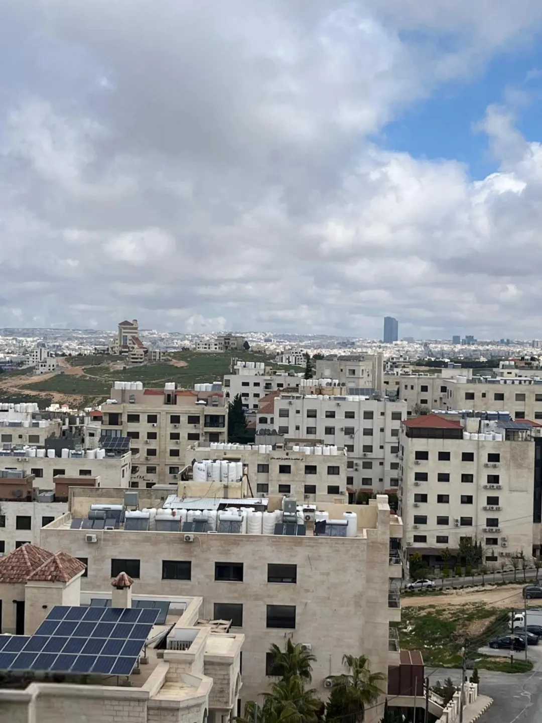 ضاحية النخيل تشطيب فلل 4 غرف نوم مع مكيف مركزي و فايربليس