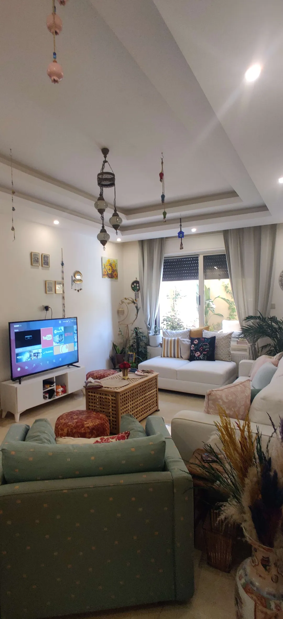 شقة فاخرة حديثة للإيجار في عبدون مميزة ومجهزة بالكامل – عمان الاردن | ID 622676