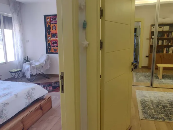 شقة فاخرة حديثة للإيجار في عبدون مميزة ومجهزة بالكامل – عمان الاردن | ID 622676