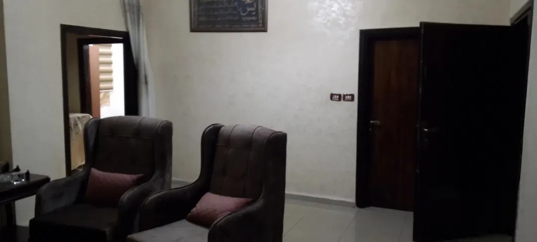 منزل للبيع بالزرقاء