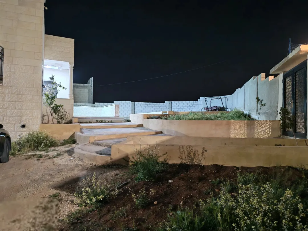بيت مستقل طابقين للبيع في جريبا