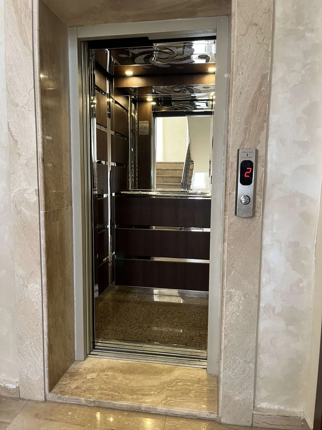 شقة فاخرة تناسب العائلات – عمان الاردن | ID 613061