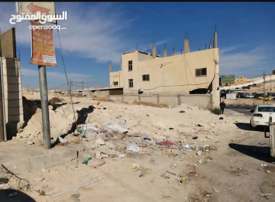 572 متر تنظيم ب علي شارع 30 علي الاشارة قرب ضاحية المدينة المنورة