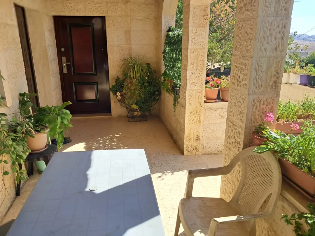 بيت مستقل للبيع في منطقة العلكومية – عمان