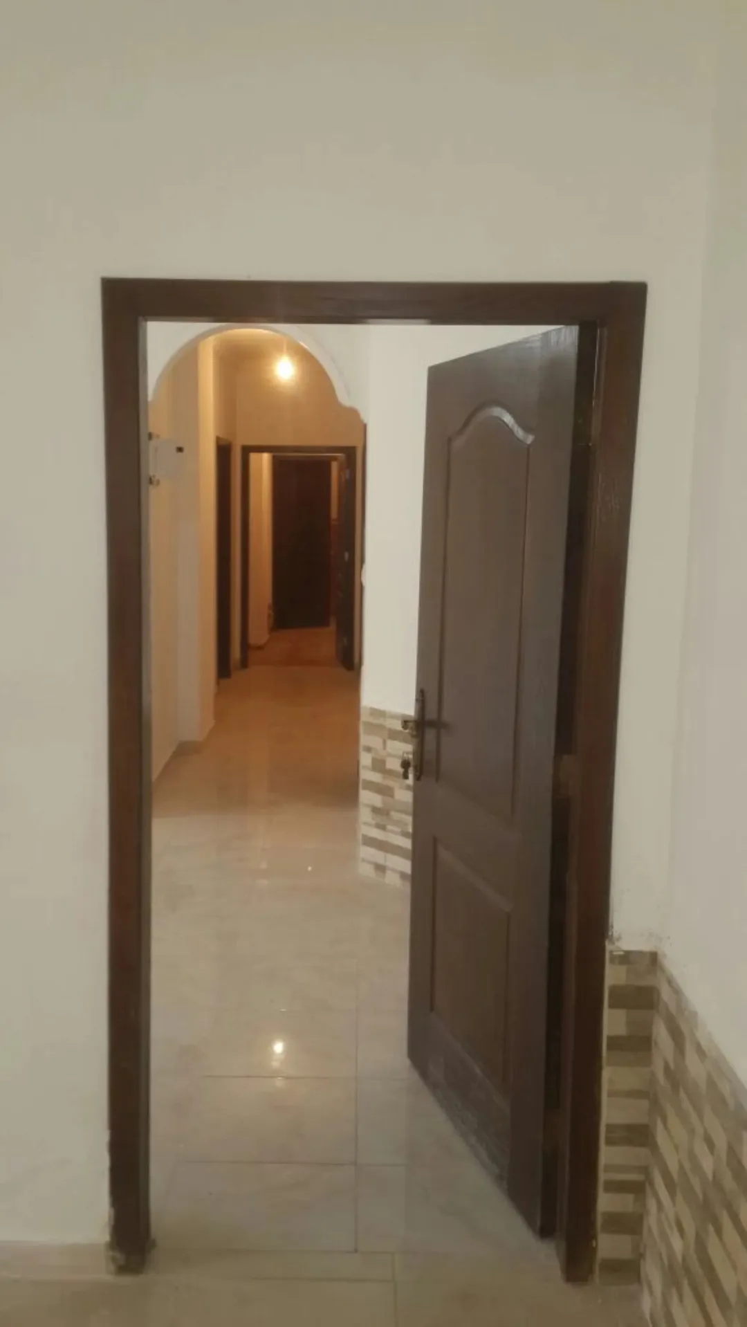 شقة أرضية واسعة للبيع في طبربور – عمان