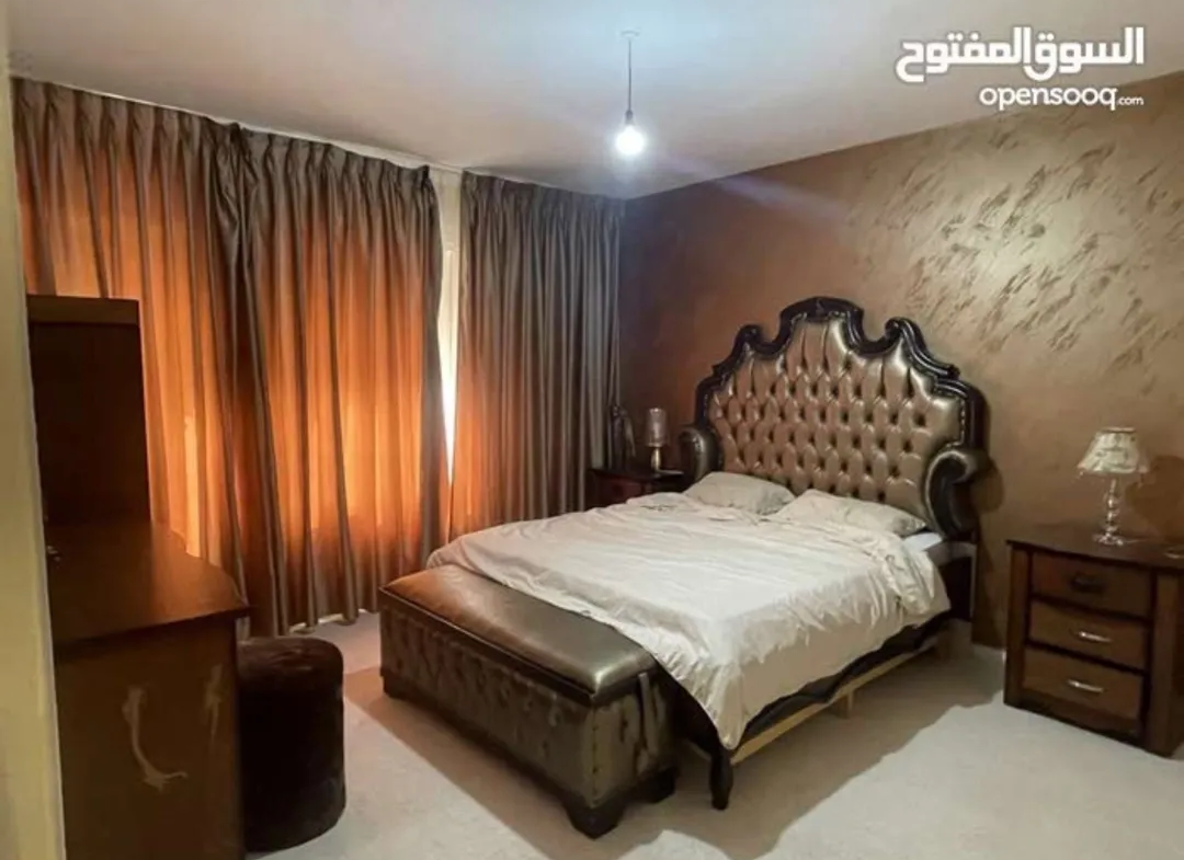 شقة فخمة مفروشة شبه فيلا مع حديقة للايجار في الشميساني – عمان الاردن | ID 697743