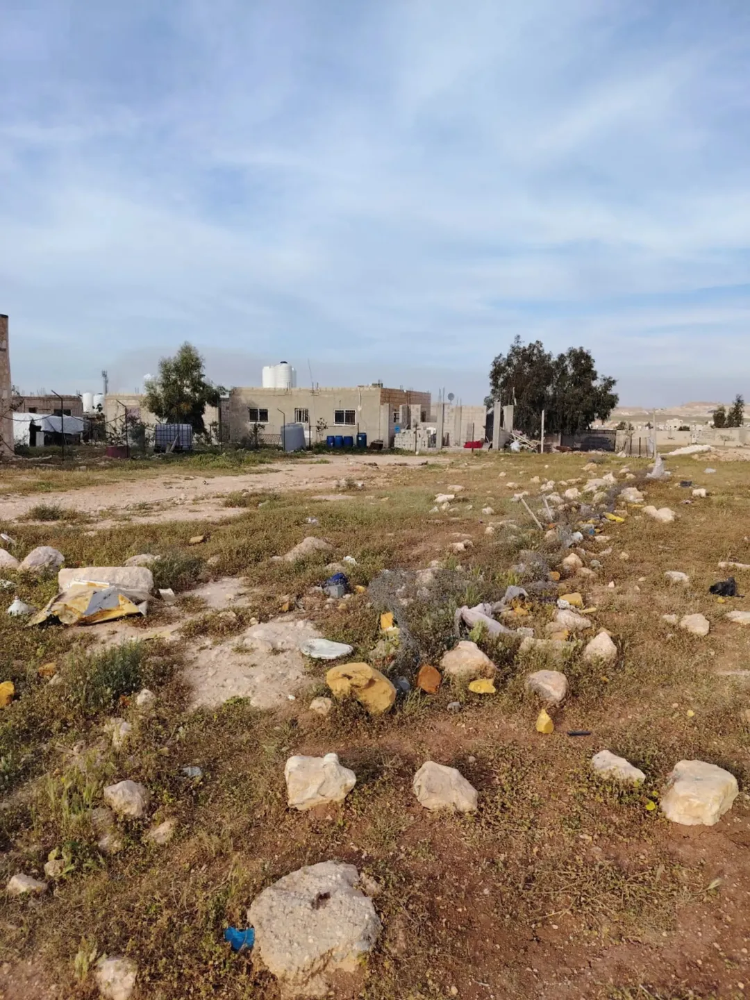 قطعة أرض للبيع في أبو صياح مساحة واسعة