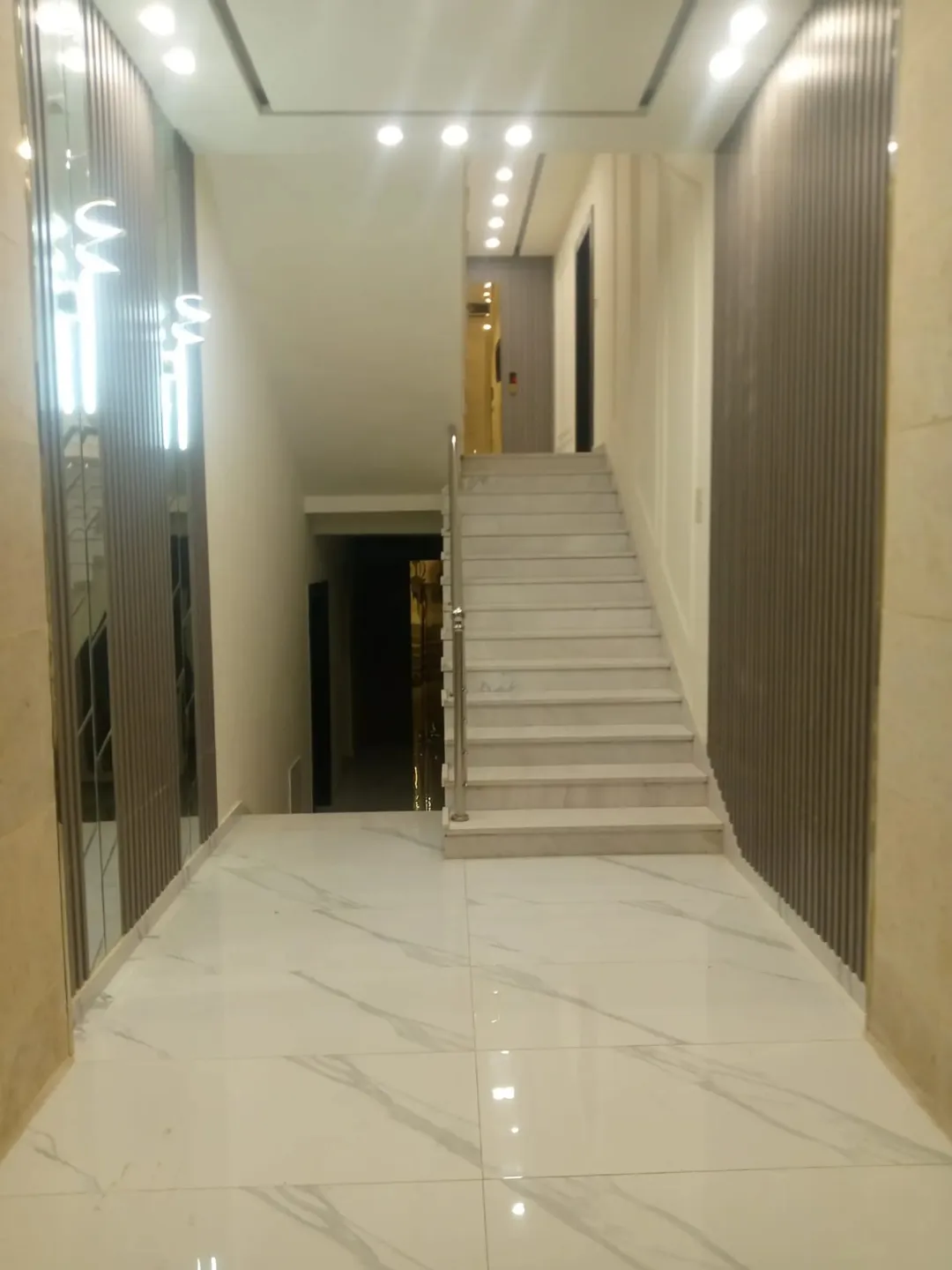 شقه سكنيه فاخره