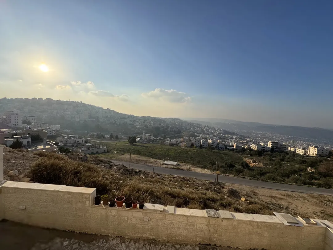 شقة تسوية فاخرة للبيع في صويلح مع بلكونتين جاهزة للتسليم