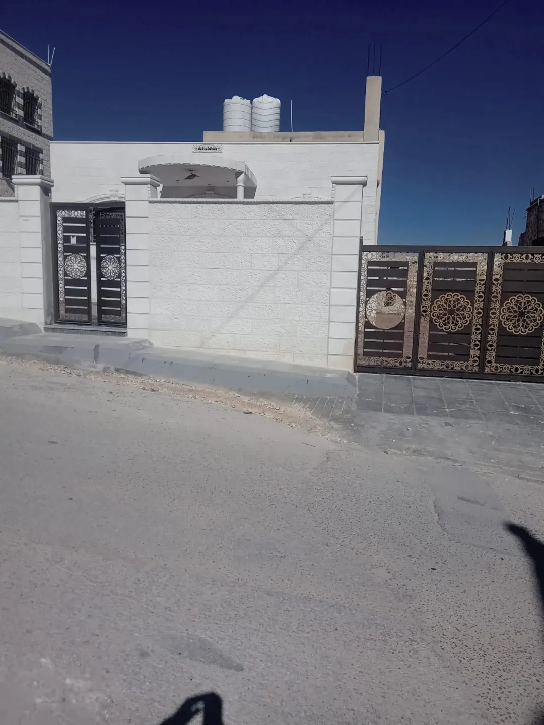 منزل مستقل للبيع في حي الفلاح جبل الأمير حسن