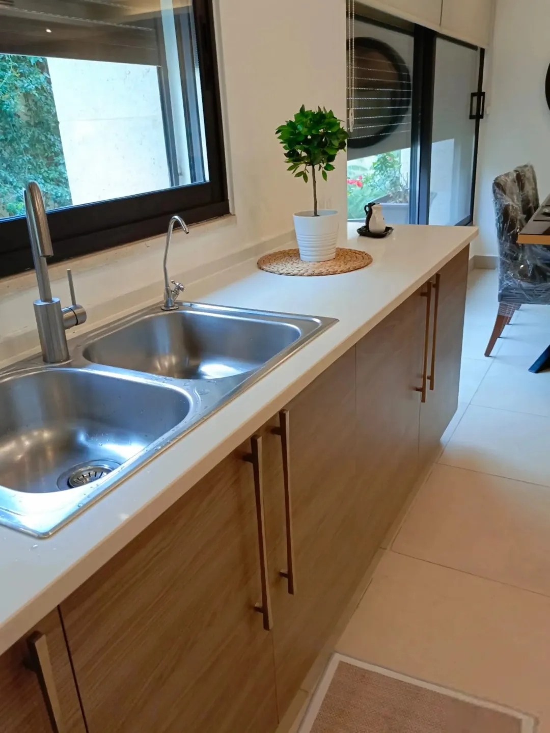 شقه فاخره غرفتين نوم مفروشه- Luxury Furnished apartment two bedrooms for rent
