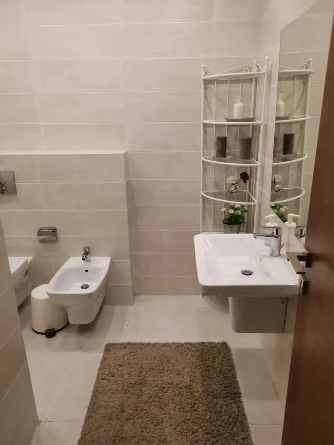 شقه فاخره غرفتين نوم مفروشه- Luxury Furnished apartment two bedrooms for rent