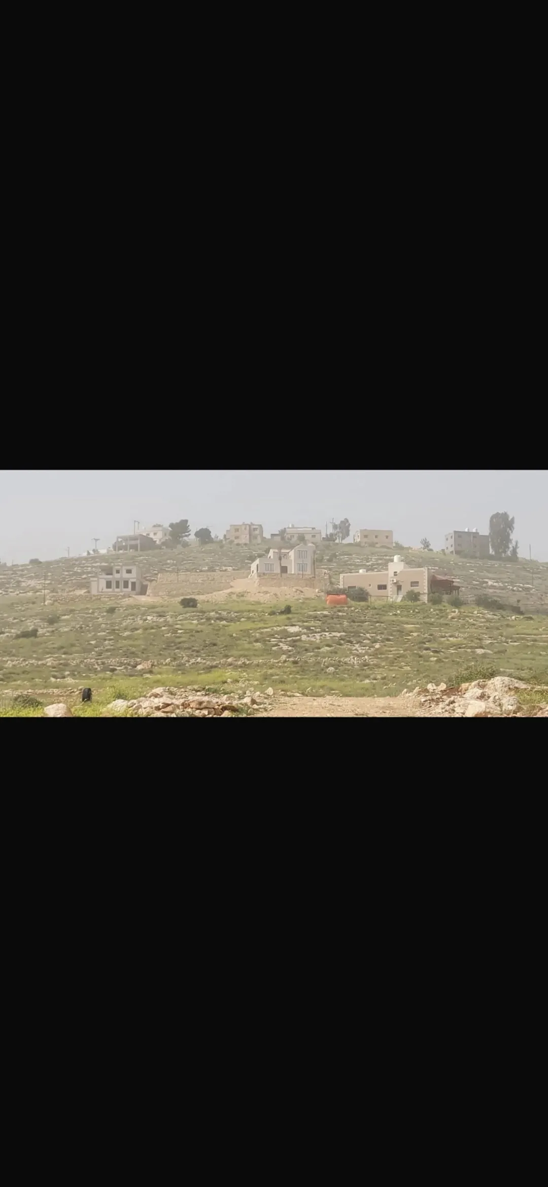 قطعة ارض بين المفرق و جرش