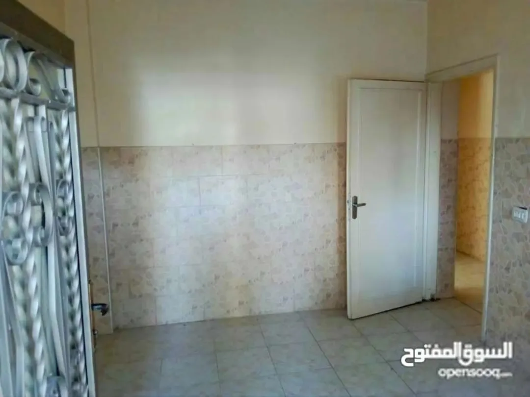 شقة للبيع في إربد – خلف السيفوي