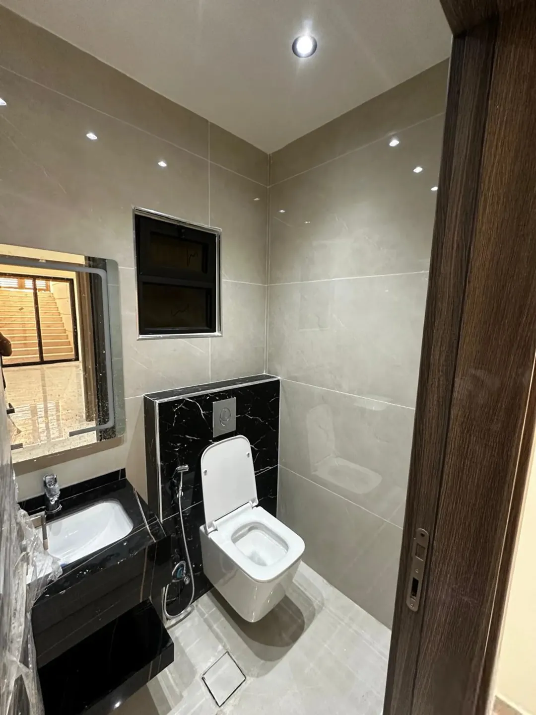 Distinctive new apartment for sale: an investment for you and your kids – two apartments in one, 370 m², exempt from transfer fees