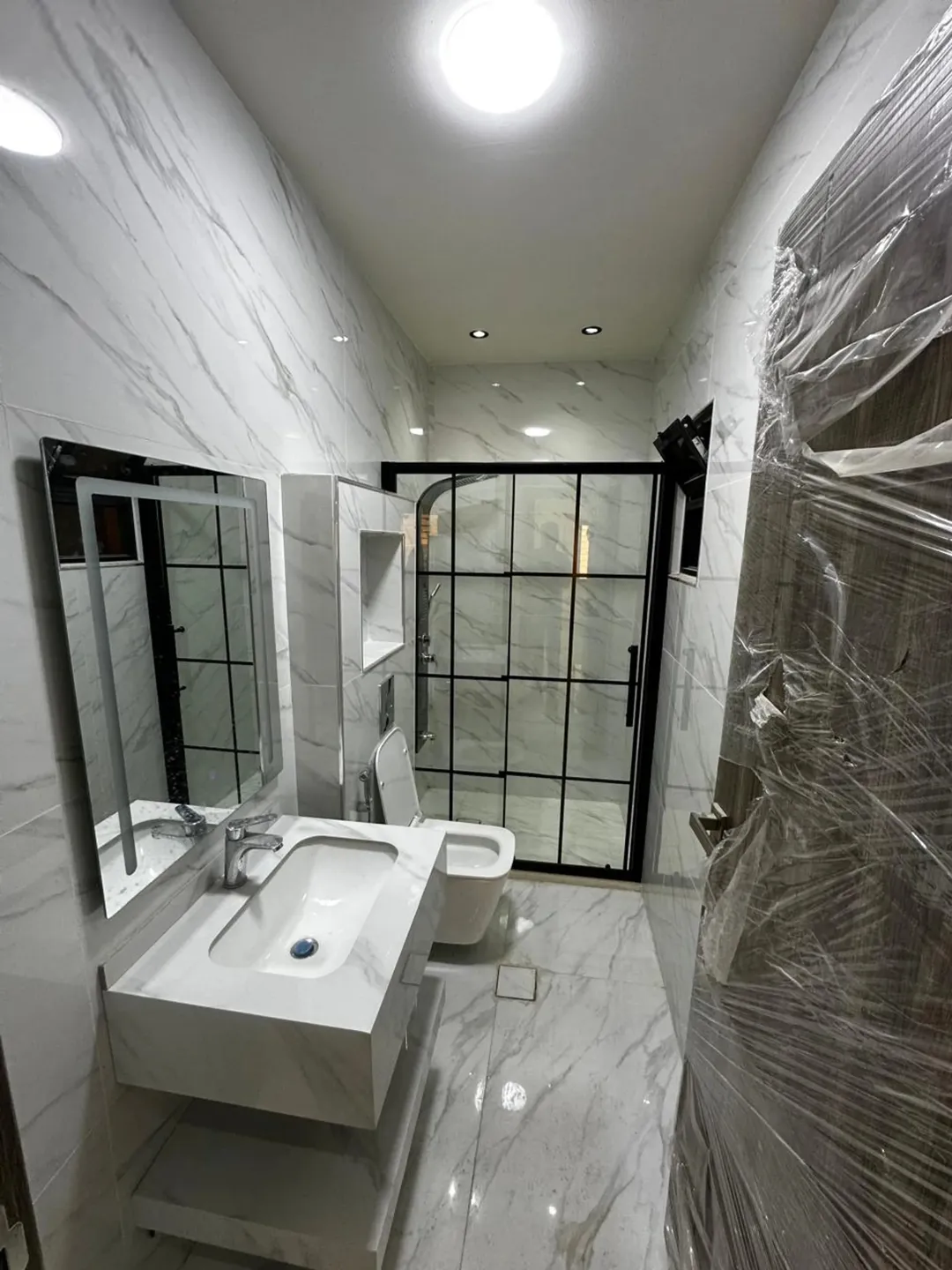 Distinctive new apartment for sale: an investment for you and your kids – two apartments in one, 370 m², exempt from transfer fees