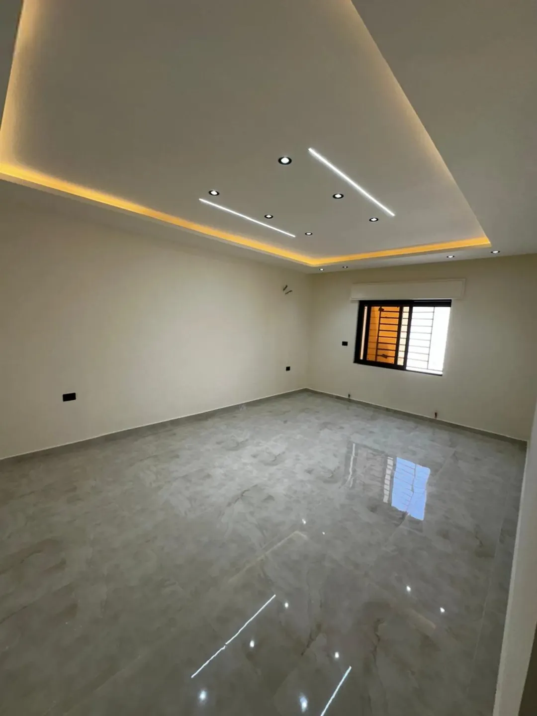 Distinctive new apartment for sale: an investment for you and your kids – two apartments in one, 370 m², exempt from transfer fees