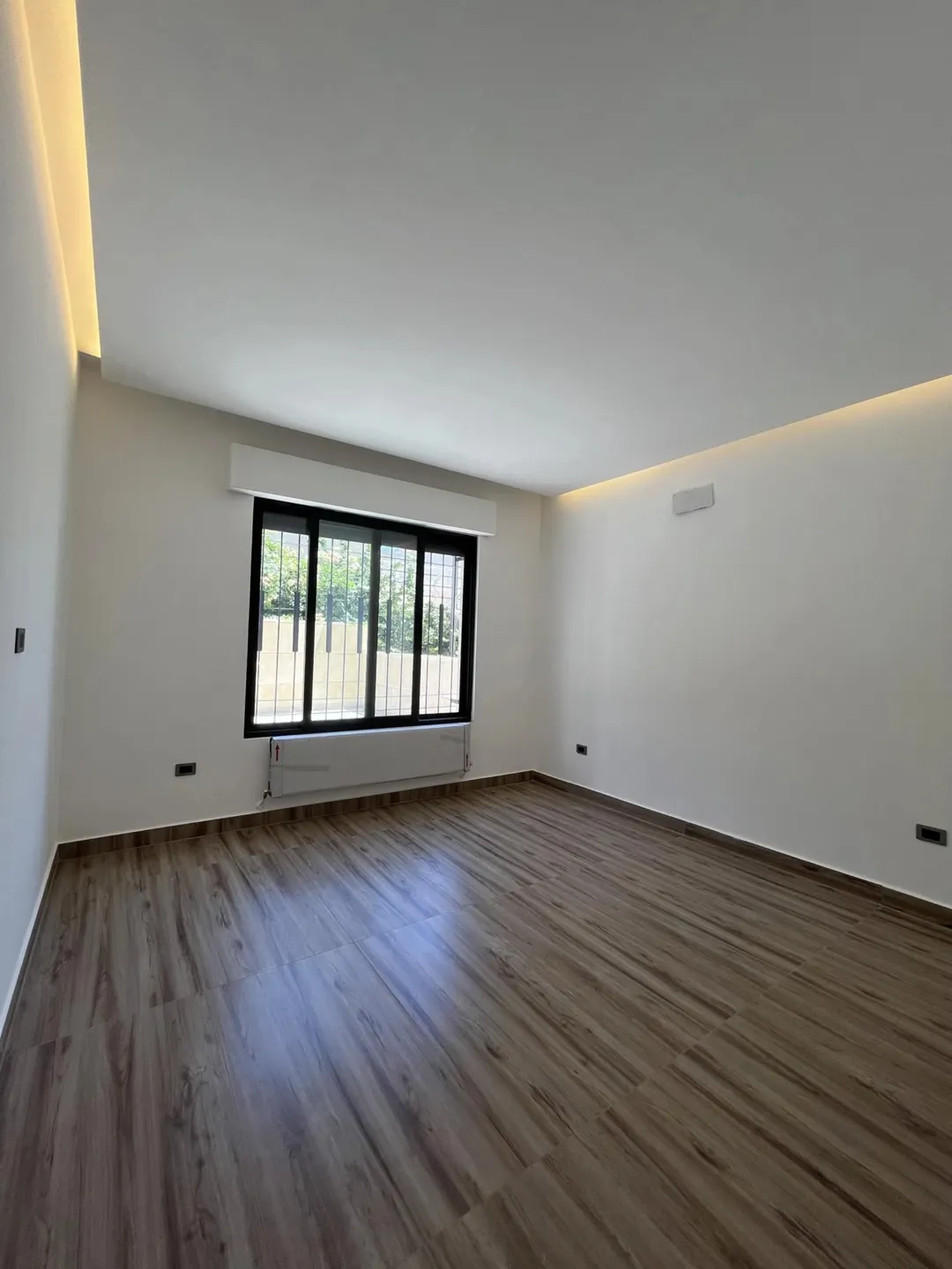 شقق فاخرة في ضاحية النخيل تشطيب فلل مميز