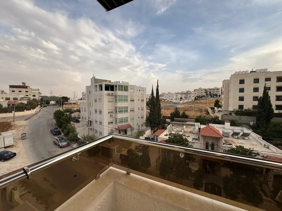 شقة روف للبيع في إسكان 36 – مساحة 158م + روف 40م + ترس خارجي