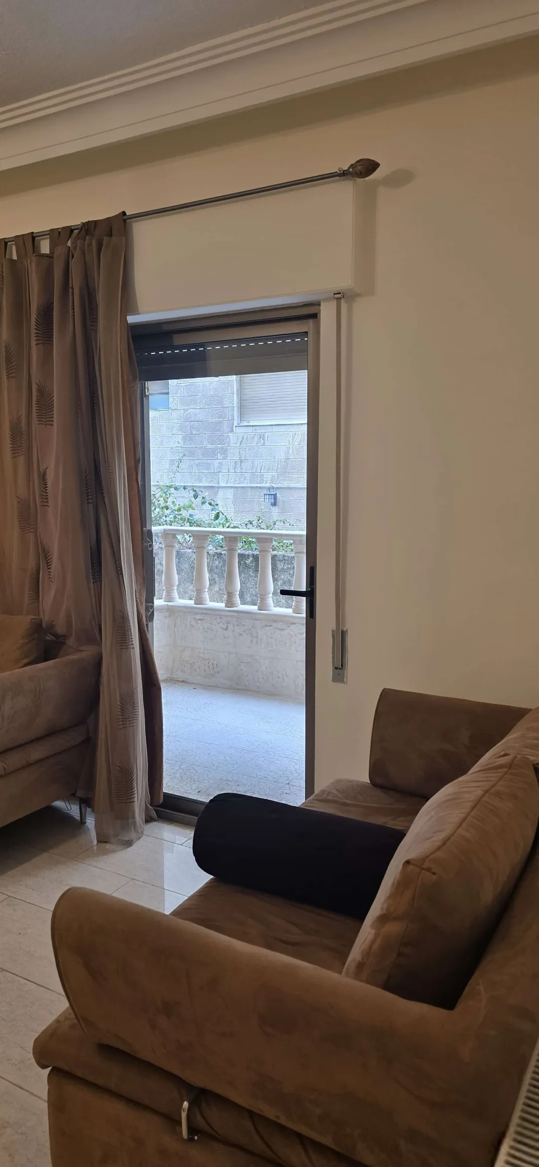 شقة مفروشة فاخرة للإيجار في الصويفية – عمان الاردن | ID 700431