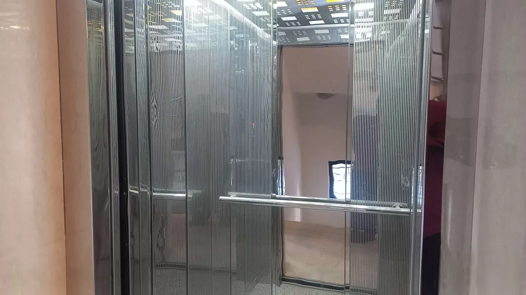 فيلا فاخرة للإيجار في عبدون مساحة 500 متر مربع