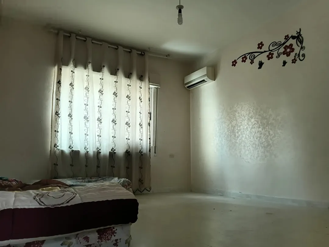 شقة فاخرة في قلب الجبهة للبيع