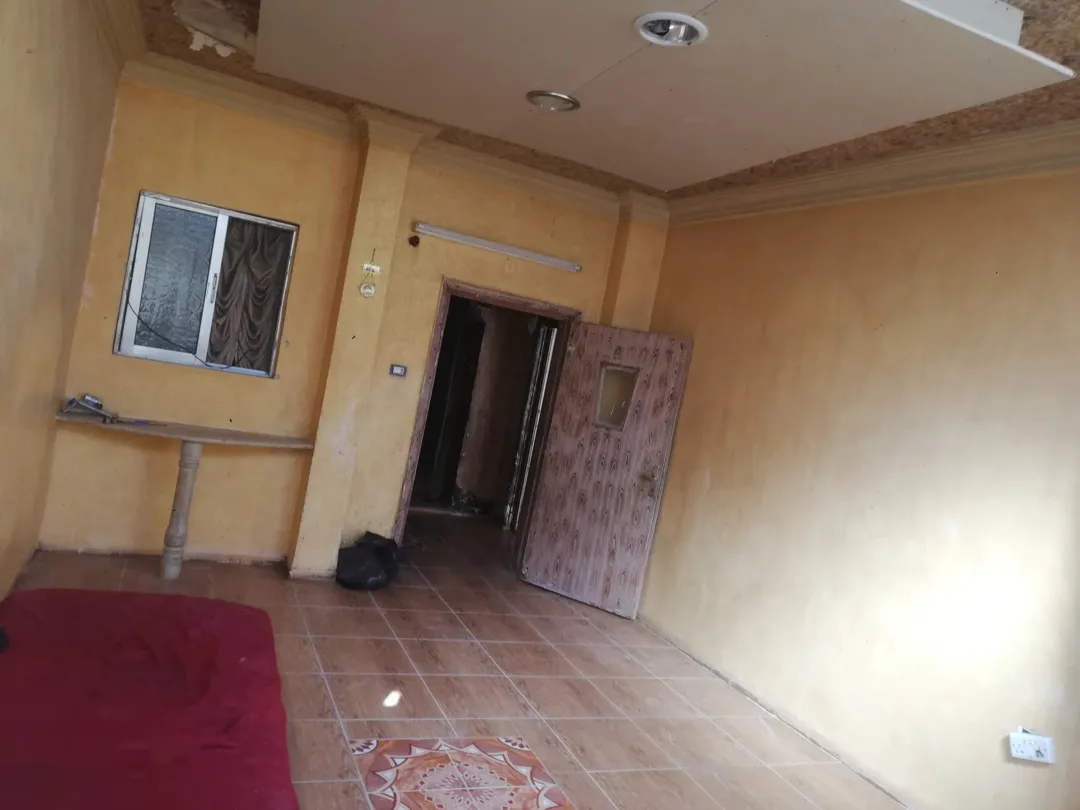 منزل سكني مميز للبيع في حي جناعة