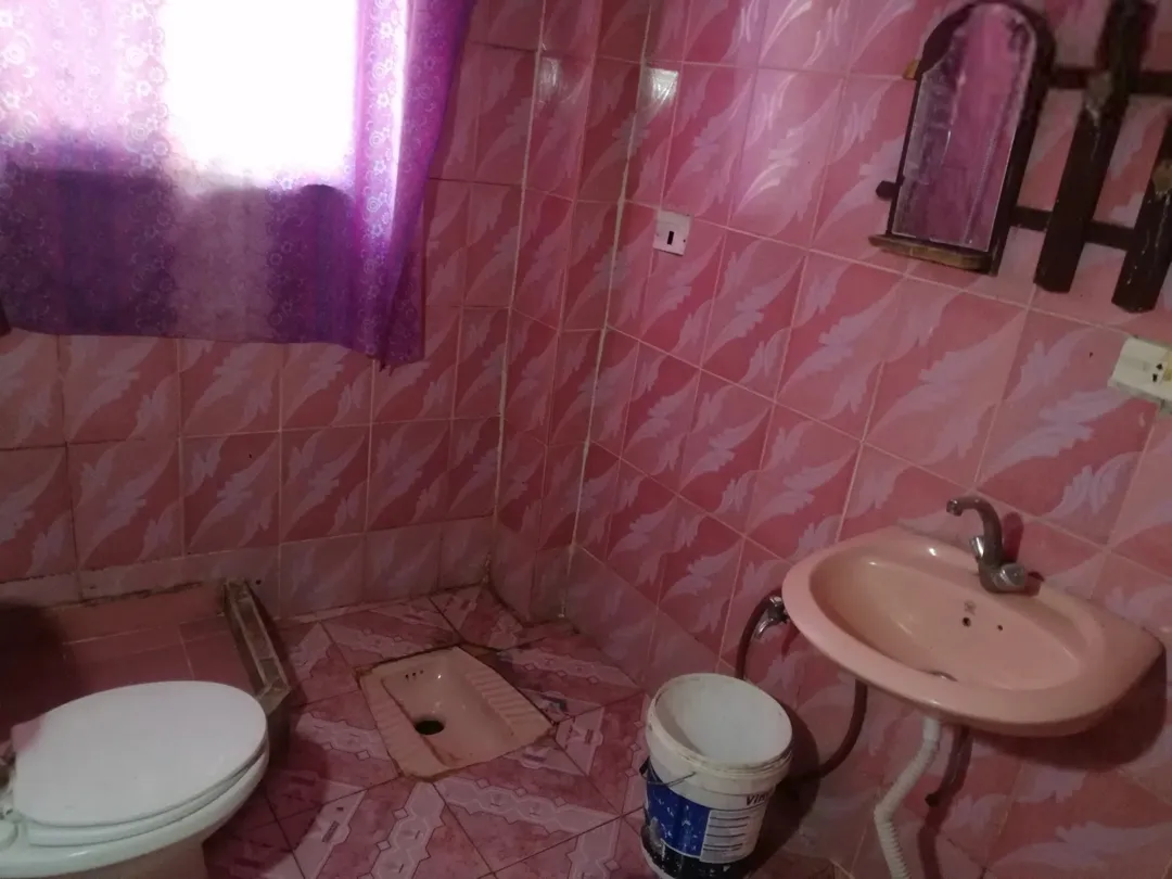 منزل سكني مميز للبيع في حي جناعة